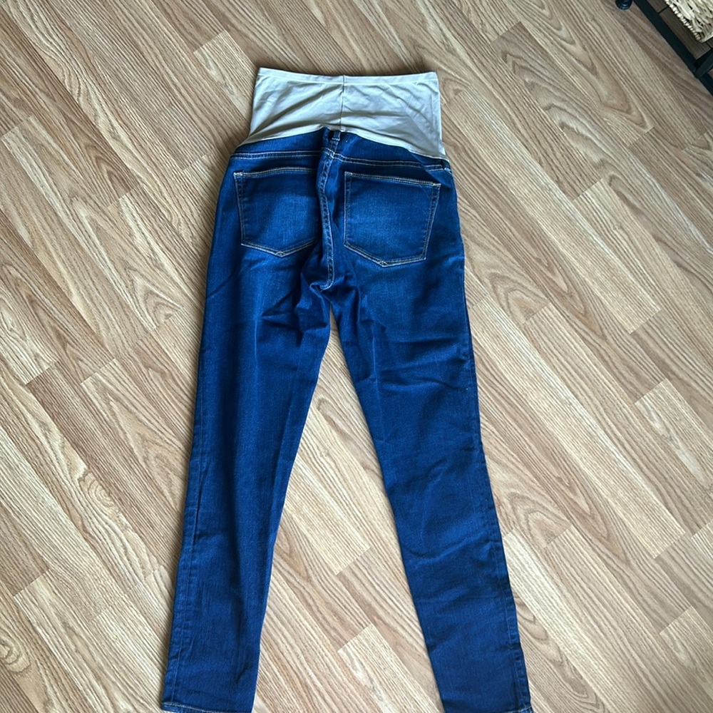 Gap Maternity | Full panel stretch Legging Jeans | size 27/4r - Picture 5 of 7